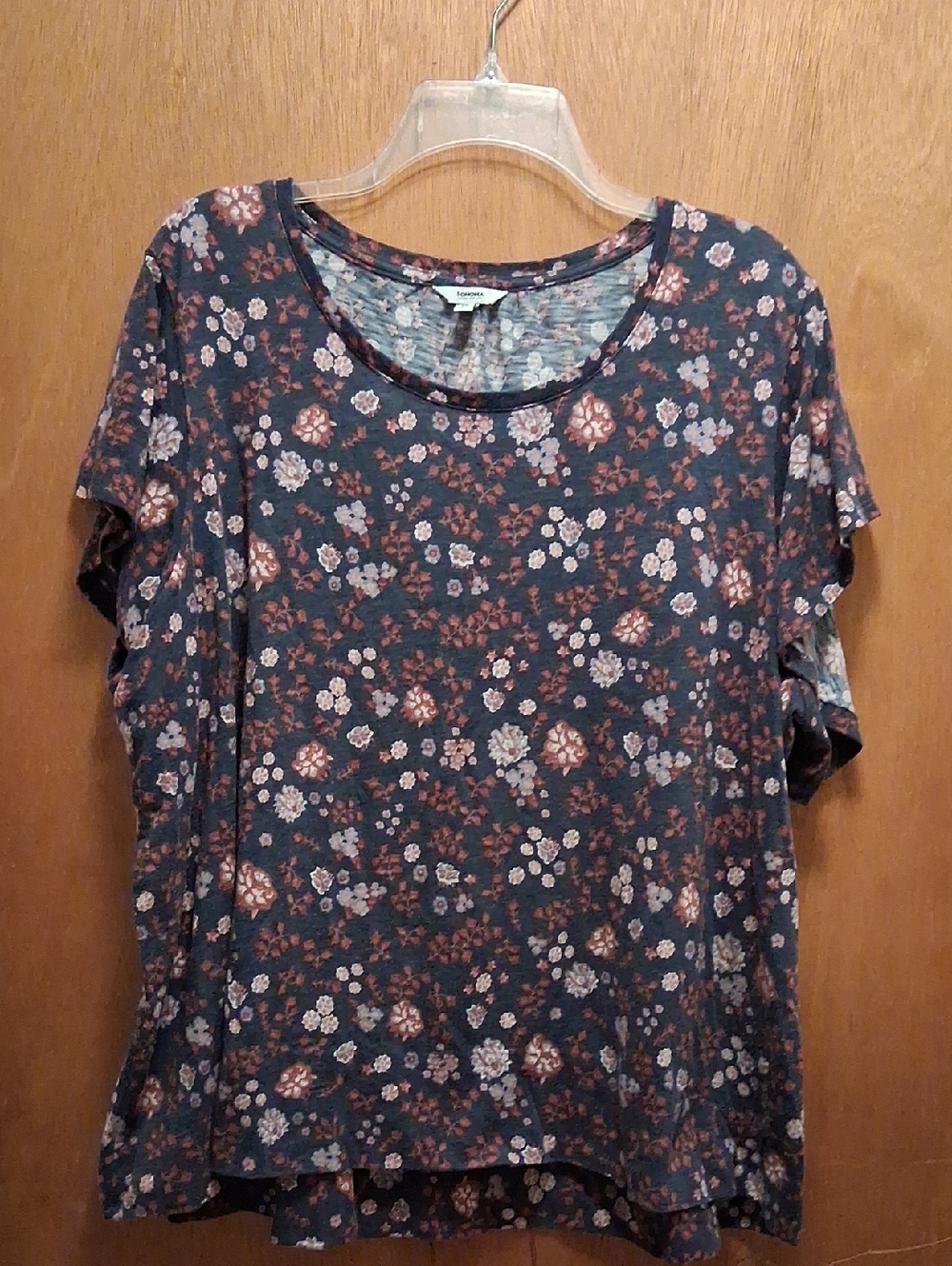 Pretty Floral TShirt Size 2X